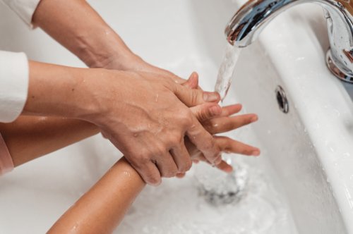 How to Maintain Hygiene In Summers?